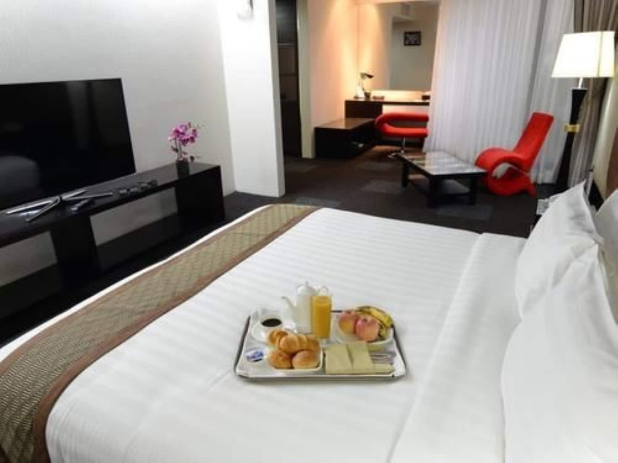 Avenue 64 Hotel Yangon Exterior photo